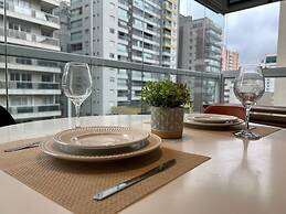 Migare Augusta Vivare