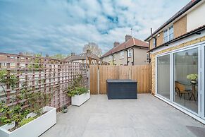 Elegant 3Bedroom Retreat