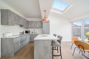 Elegant 3Bedroom Retreat