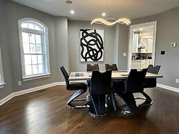 Pike Creek Palace 6 Bedrooms With 5 King Beds