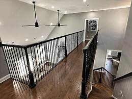 Pike Creek Palace 6 Bedrooms With 5 King Beds