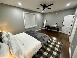 Pike Creek Palace 6 Bedrooms With 5 King Beds