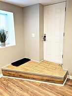 Boardwalk- Large Modern Unit With King bed Fast Wifi Free Coffee and E