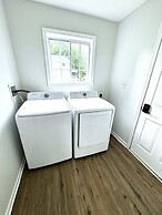 Cozy Modern Villa in New Castle