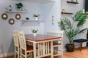 Bay Oak Beach Cottage