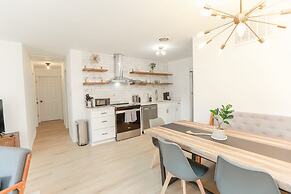 Bayside Bliss in the Heart of East Ocean View