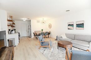 Bayside Bliss in the Heart of East Ocean View