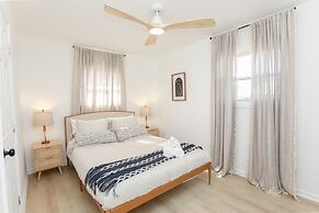 Bayside Bliss in the Heart of East Ocean View