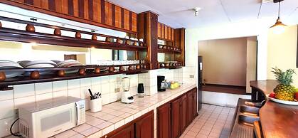 Hotel Tajalin Downtown Montezuma