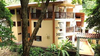 Hotel Tajalin Downtown Montezuma