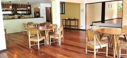 Hotel Tajalin Downtown Montezuma