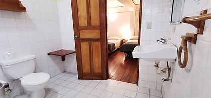 Hotel Tajalin Downtown Montezuma