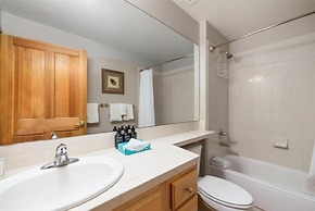 4 Bedroom Condo at Gateway Lodge Near Mountain House Base