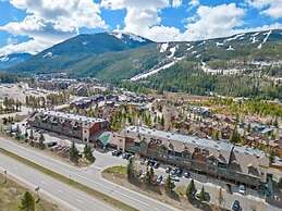 4 Bedroom Condo at Gateway Lodge Near Mountain House Base