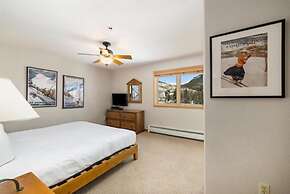 4 Bedroom Condo at Gateway Lodge Near Mountain House Base