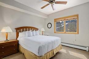4 Bedroom Condo at Gateway Lodge Near Mountain House Base
