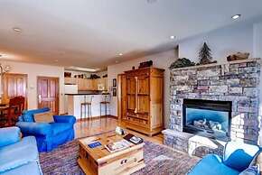 2 Bedroom Gateway Lodge Condo Near Mountain House