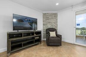 Private Jacuzzi Resort Amenities Close 2 Beach