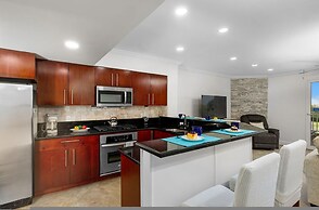 Private Jacuzzi Resort Amenities Close 2 Beach