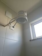 2 suítes térreo - próximo da piscina