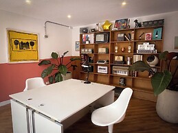 Marietta - House of Social Travellers