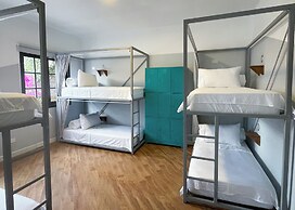 Marietta - House of Social Travellers