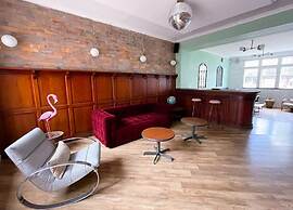 Marietta - House of Social Travellers