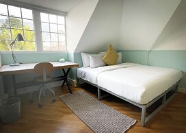 Marietta - House of Social Travellers