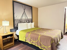 Hardin Lodge By Capital O Little Bighorn Battlefield I-90