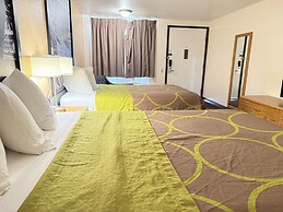 Hardin Lodge By Capital O Little Bighorn Battlefield I-90