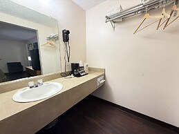 Hardin Lodge By Capital O Little Bighorn Battlefield I-90