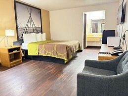 Hardin Lodge By Capital O Little Bighorn Battlefield I-90