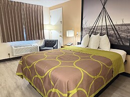 Hardin Lodge By Capital O Little Bighorn Battlefield I-90