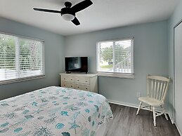 Beach House Lower