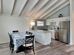 Beach House Lower
