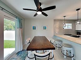 Beach House Lower