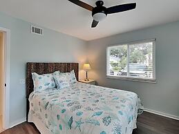 Beach House Lower