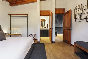 Forest Guesthouse Avándaro