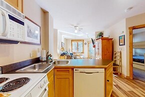 Dakota Lodge 2 Bedroom Condo in River Run Village