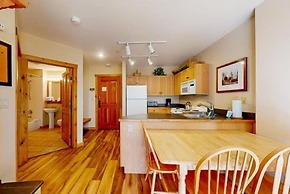 Dakota Lodge 2 Bedroom Condo in River Run Village