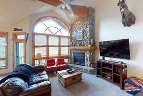 3 Bedroom Plus Loft Condo Near Snowflake Lift at Elk Ridge Townhomes