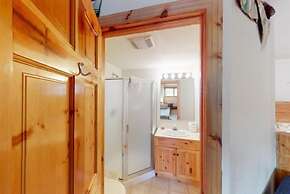 3 Bedroom Plus Loft Condo Near Snowflake Lift at Elk Ridge Townhomes