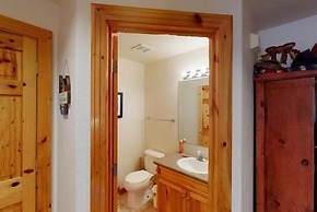 3 Bedroom Plus Loft Condo Near Snowflake Lift at Elk Ridge Townhomes