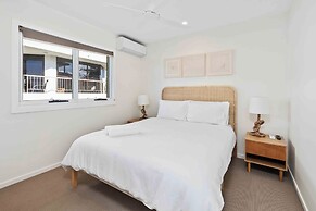 Albatross Beachfront 3 Bedroom Apartment