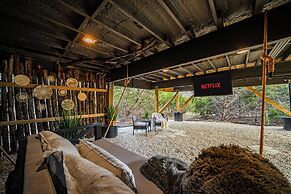 HERA Treehouse Fredericksburg