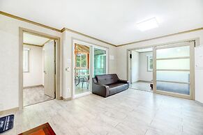 Gapyeong Swimteo Pet Pension