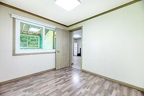 Gapyeong Swimteo Pet Pension