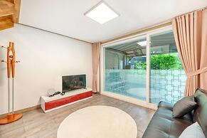 Gapyeong Swimteo Pet Pension