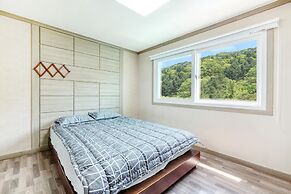 Gapyeong Swimteo Pet Pension