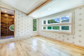 Gapyeong Swimteo Pet Pension